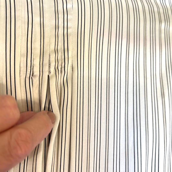 Vintage Jones New York Silk Blouse Size 8 - Picture 6 of 6